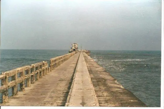 Temen caída de más tramos de Muelle de Puerto Colombia por vendavales